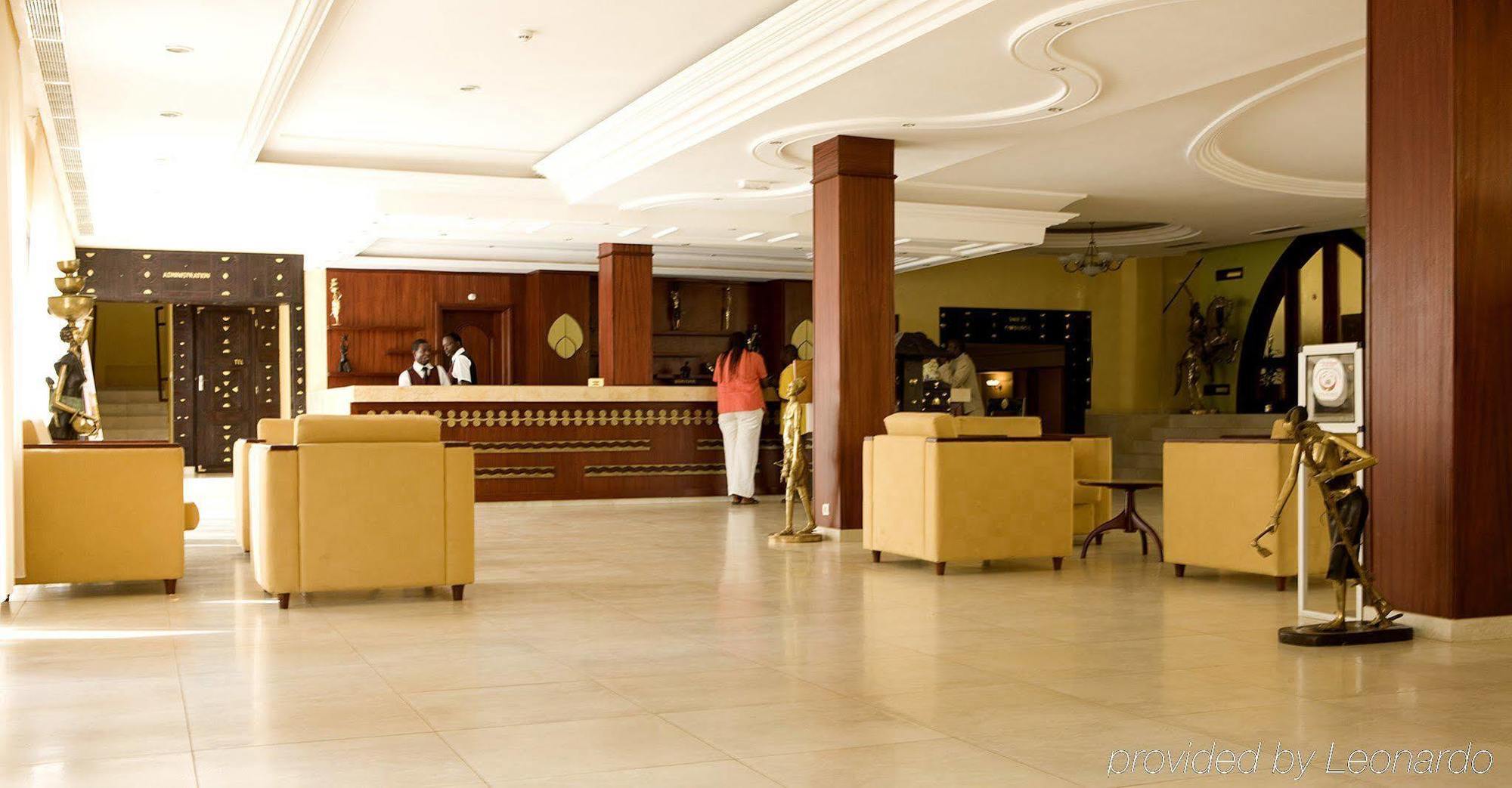 Azalai Hotel Independance ワガドゥグー エクステリア 写真