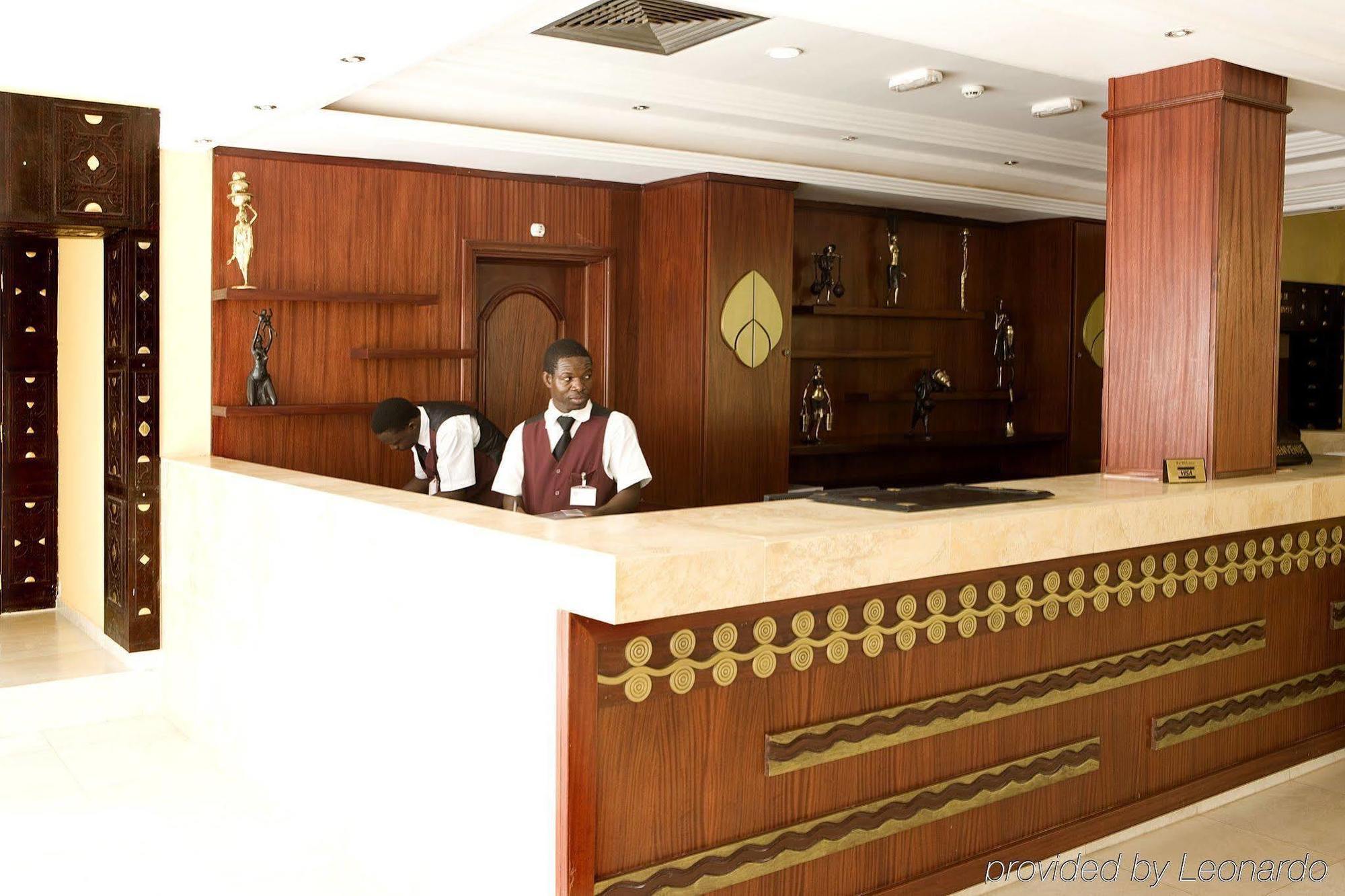 Azalai Hotel Independance ワガドゥグー エクステリア 写真