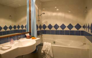 Azalai Hotel Independance ワガドゥグー エクステリア 写真